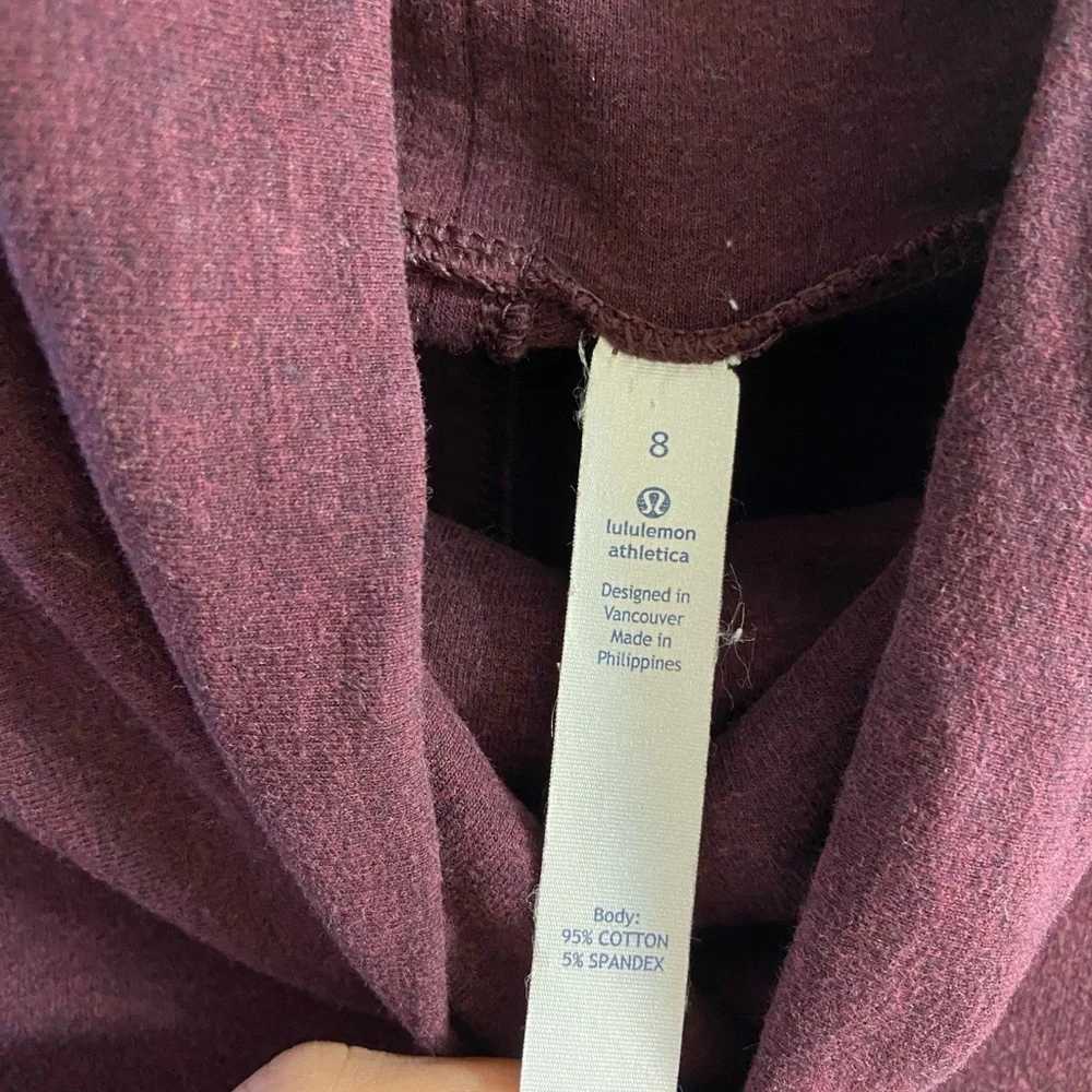 Lululemon Athletica Burgundy Turtleneck Sweatshirt Sz 8